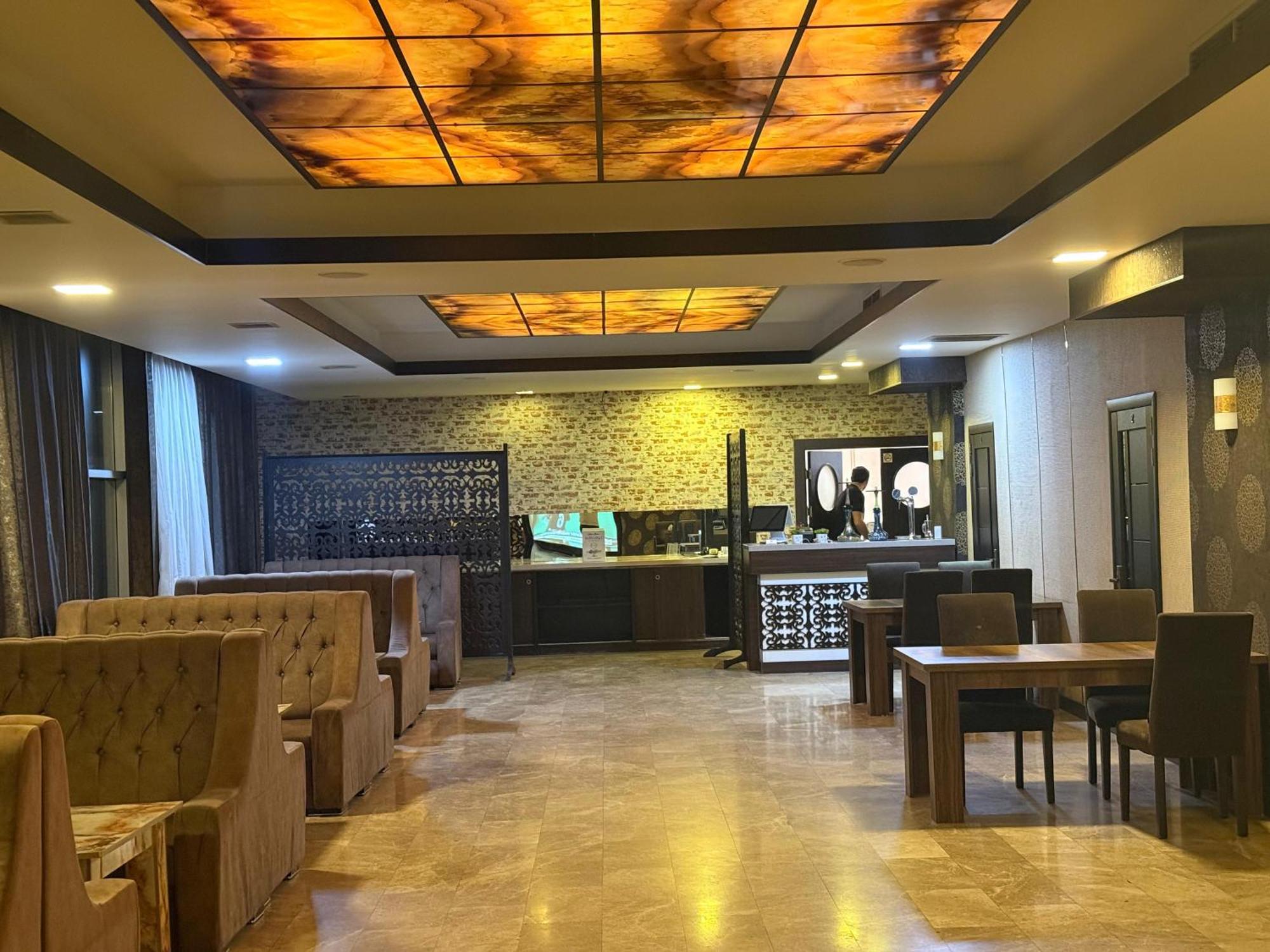 Black Mont Inn Hotel Baku Exterior photo