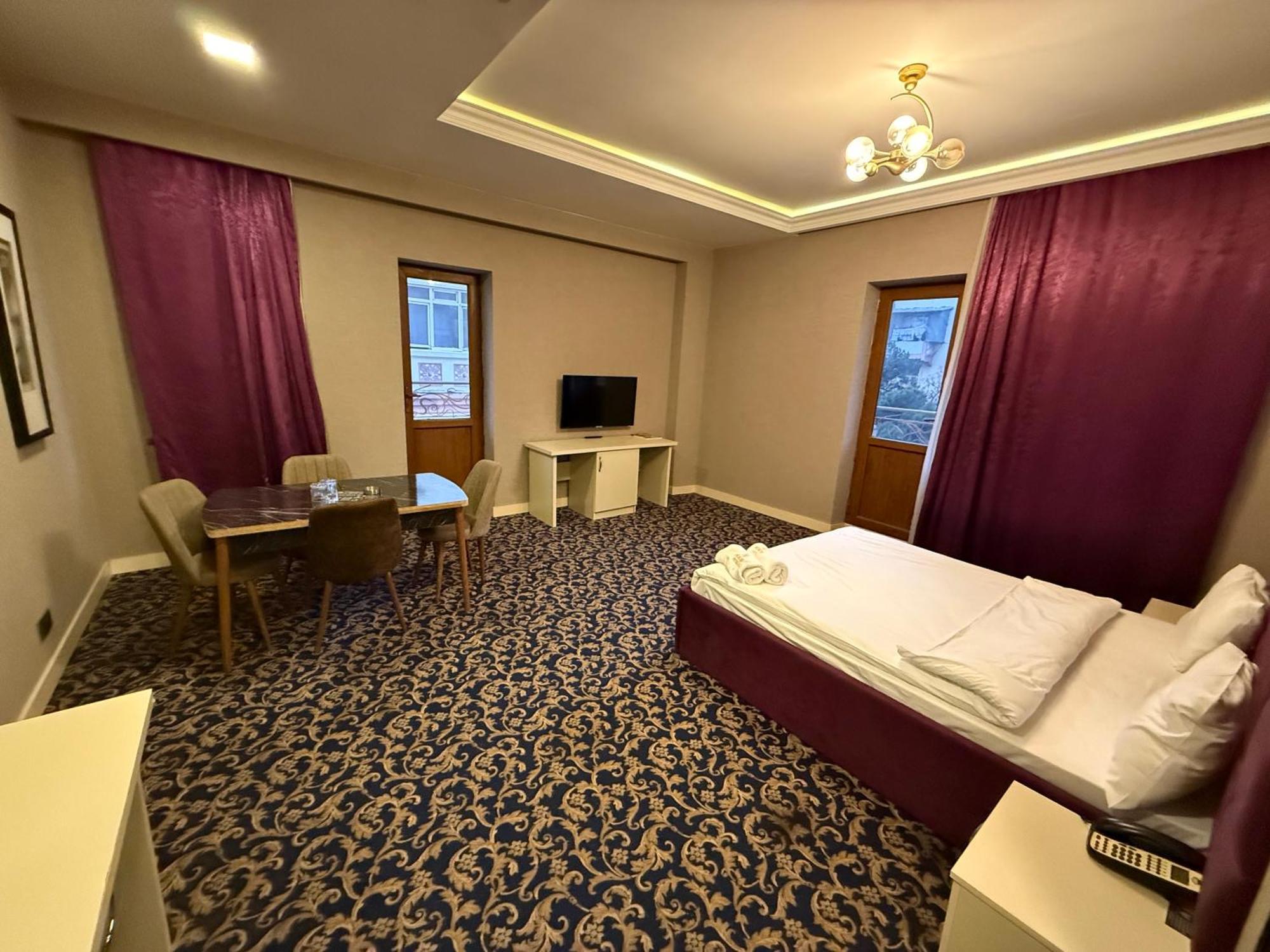 Black Mont Inn Hotel Baku Exterior photo